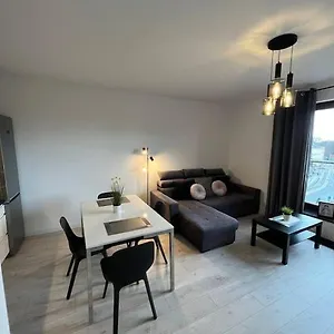 New Old Town -6 People - 200m Town Hall Apartament